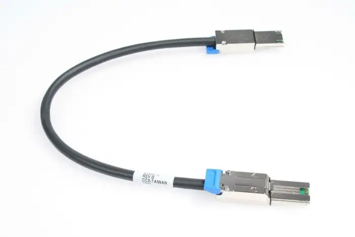 CABLE SFF-8088 TO SFF-8088 MINISAS 0.5M Compellent 8GCN7