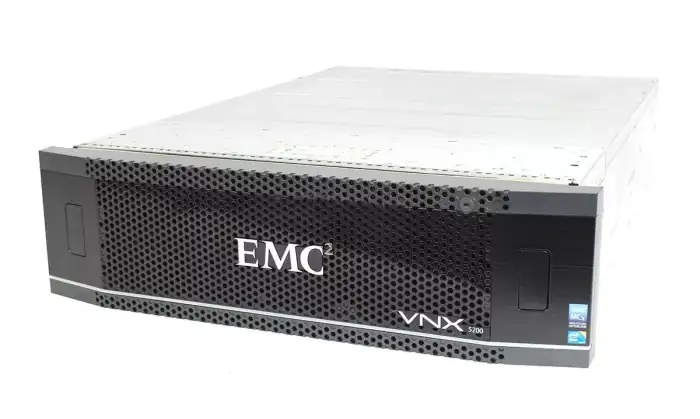 STORAGE EMC VNX 5200 /16xFC 8Gbit/2xMGMT/4x900GB FOR FLARE