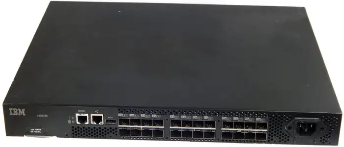 IBM 2498/X24 - 24 active ports & Extended Fabric 2498-X24-24-7203