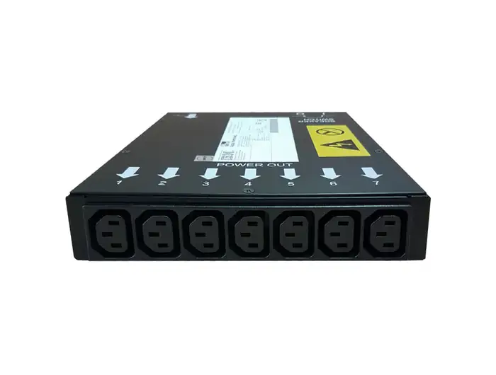 PDU 7-OUTLETS IBM 37L6864, 7XC13, 220-240V, 1PH, 15A, 1U