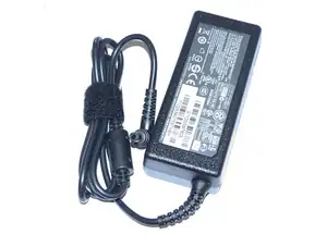 AC ADAPTER TOSHIBA 19.0V/3.42A/65W (5.5*2.5) - PA3714E-1AC3 - Photo