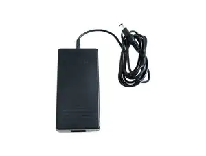 AC ADAPTER TOSHIBA 15V/2A/30W (6.3*3.0)- PA2438U - Φωτογραφία