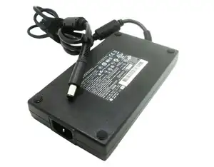 AC ADAPTER HP 19.5V/10.3A/200W (7.4*5.0) - 677764-002 - Photo
