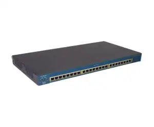 Cisco Switch 10/100 WS-C2950-24 - Photo